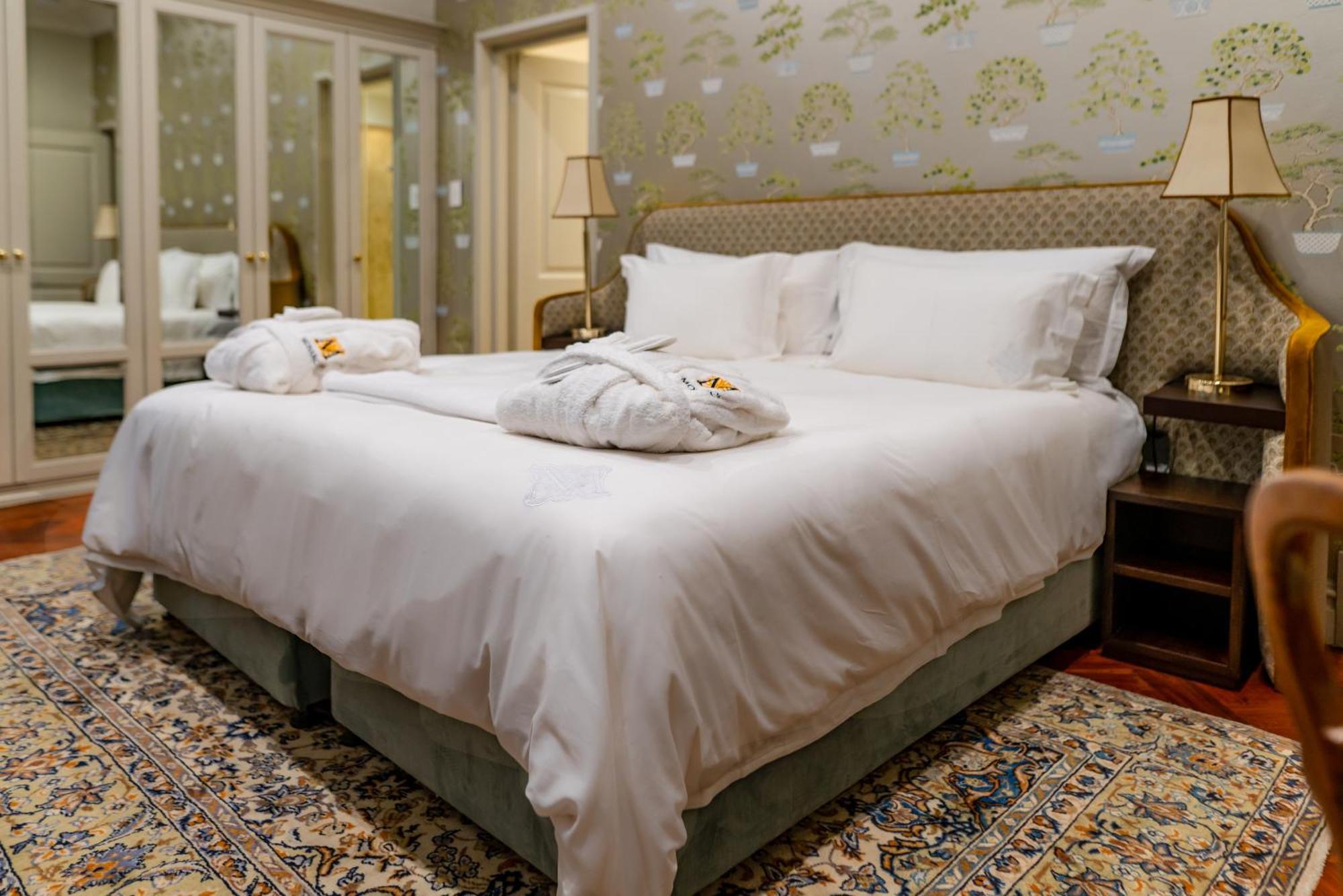 The Monarch Hotel Йоханнесбург Экстерьер фото